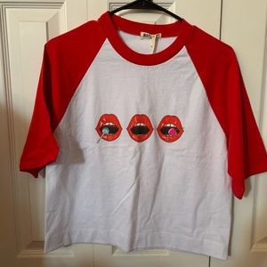 Lips Cropped Graphic Tee